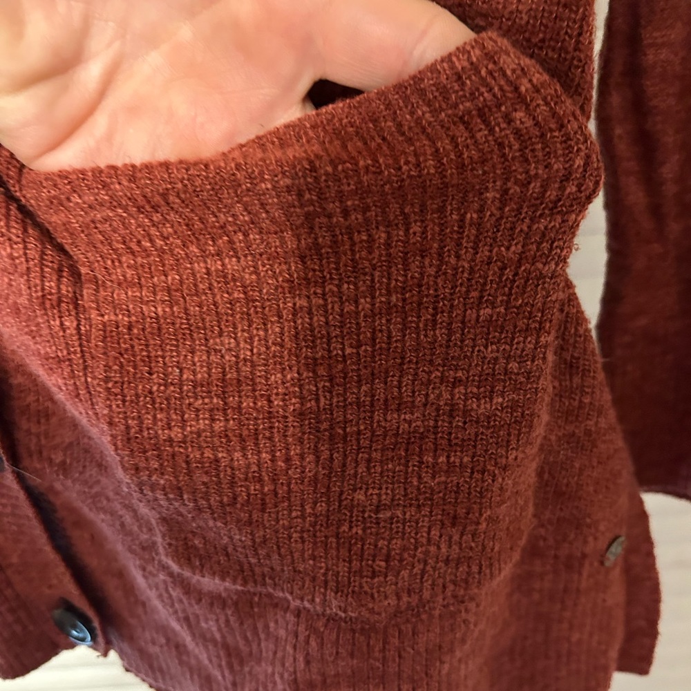 Rust V Neck Cardigan Large - Picture 5 of 8